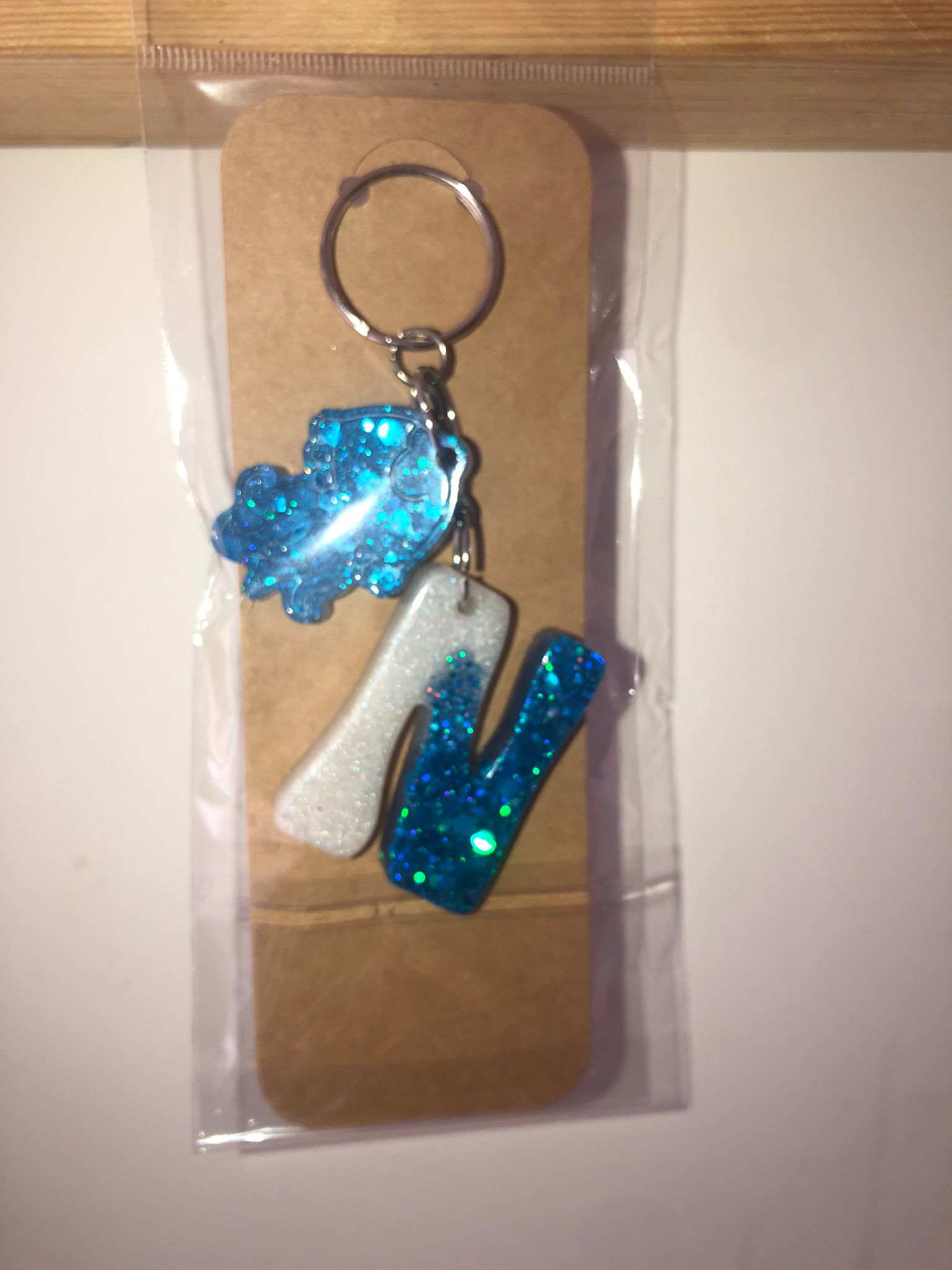 Handmade Resin Initial Keychain – Letter N Glitter Ombre with Jellyfish Charm