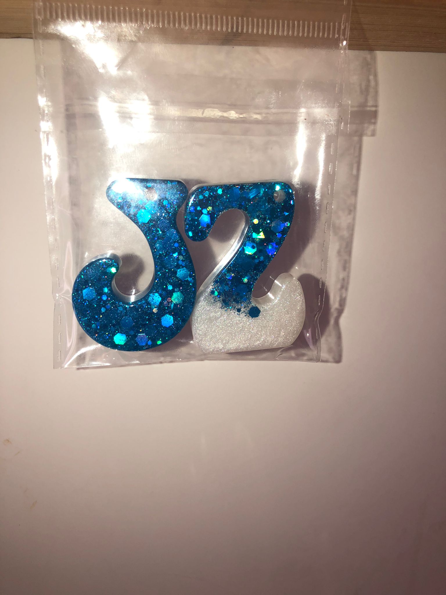 Custom Ocean Blue Glitter Resin Letter Keychains – Pick Your Initial!