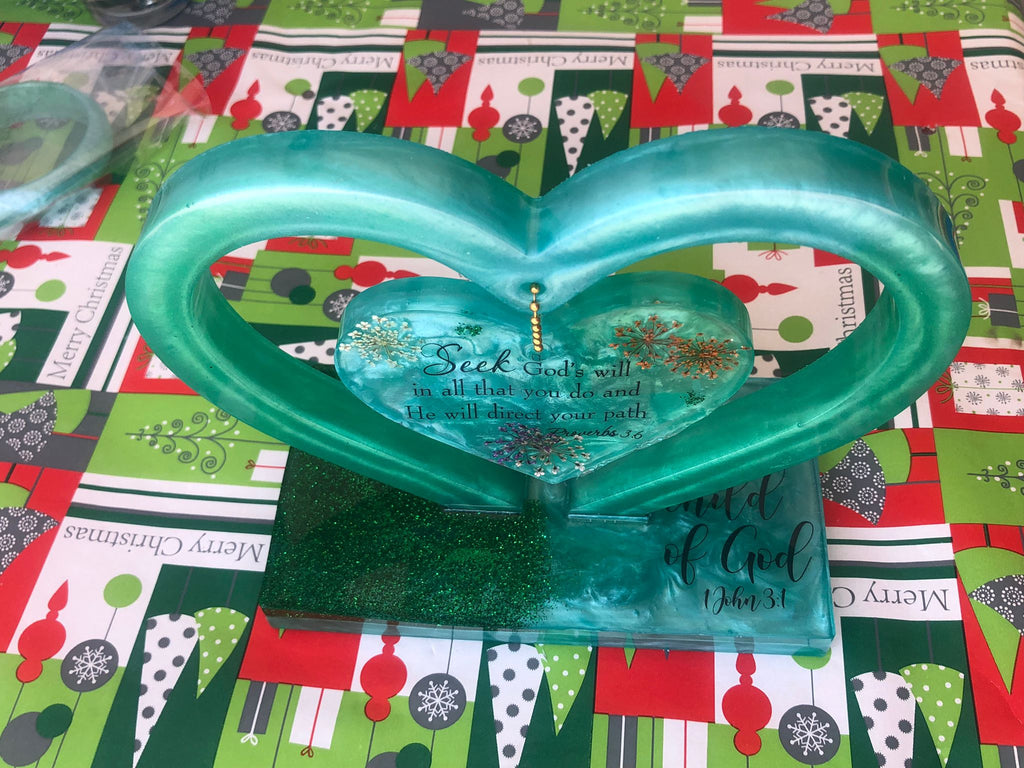 Handcrafted Teal Resin Double Heart Decor with Biblical Scripture