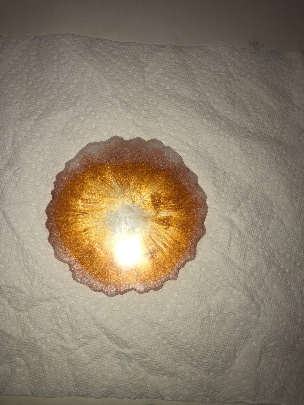 Handcrafted Sunburst Gold Resin Coaster – Gilded Petal Design