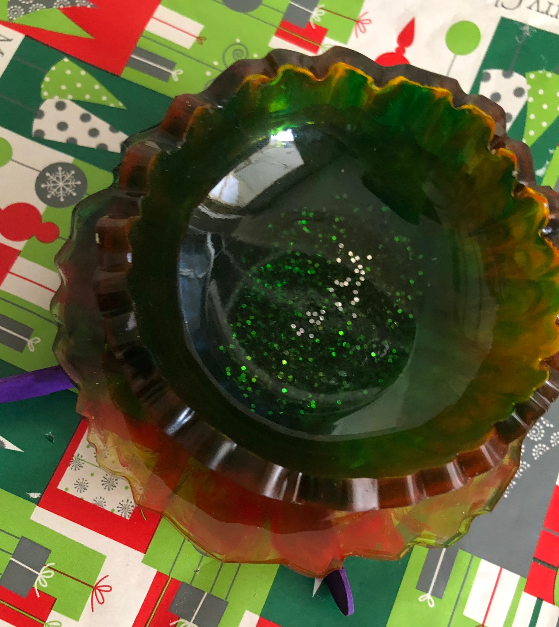 Handcrafted Emerald & Gold Resin Bowl