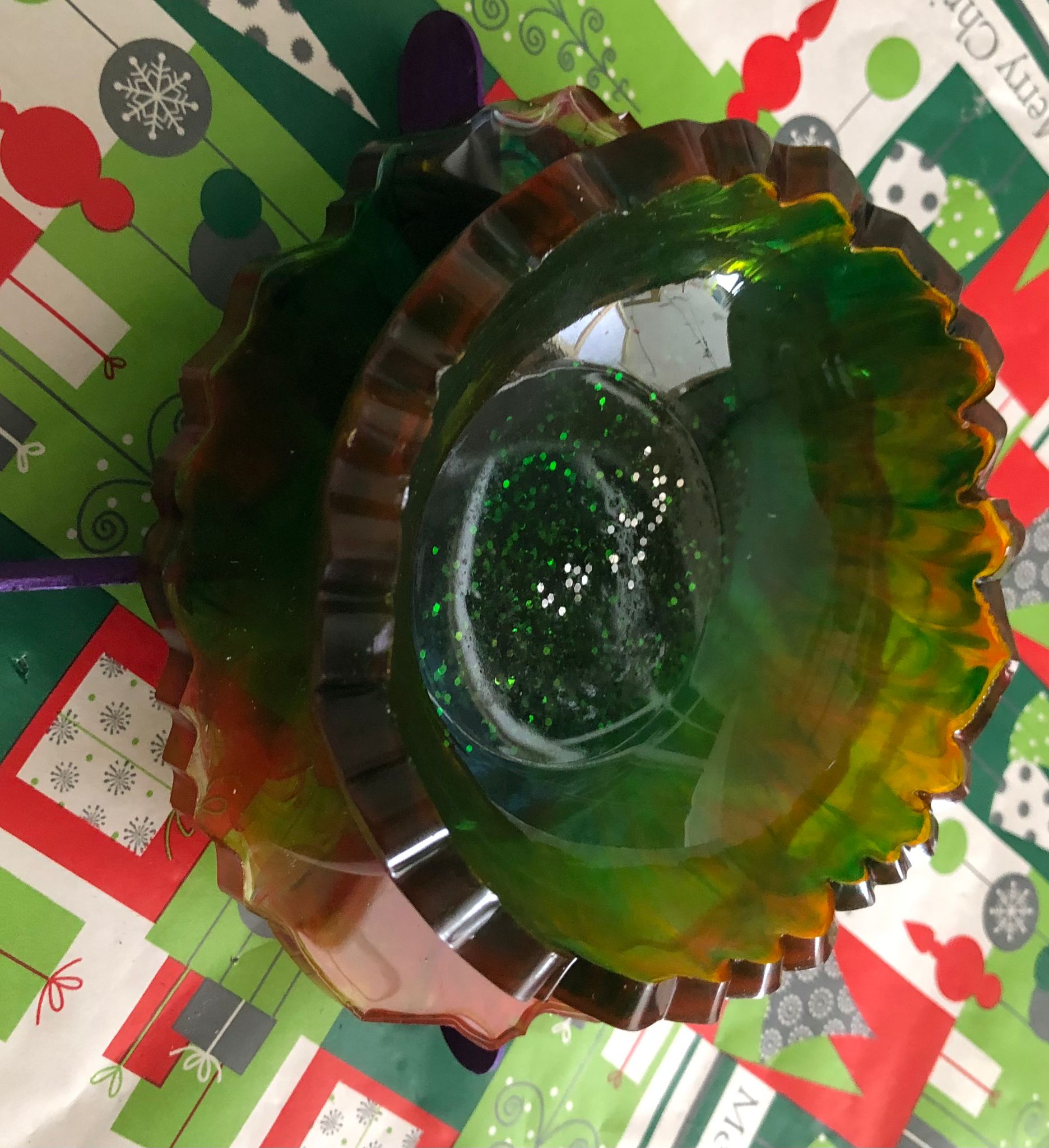 Handcrafted Emerald & Gold Resin Bowl